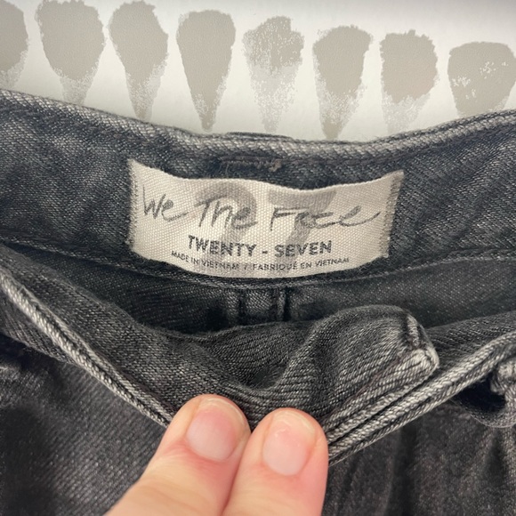 Free People - Romeo Rolled Cut Off Shorts - size 27 - Picture 7 of 7